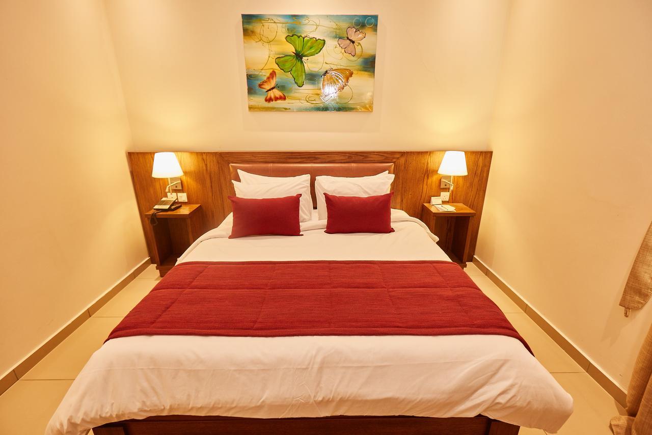 Bristol Palace Hotel Кано Екстериор снимка