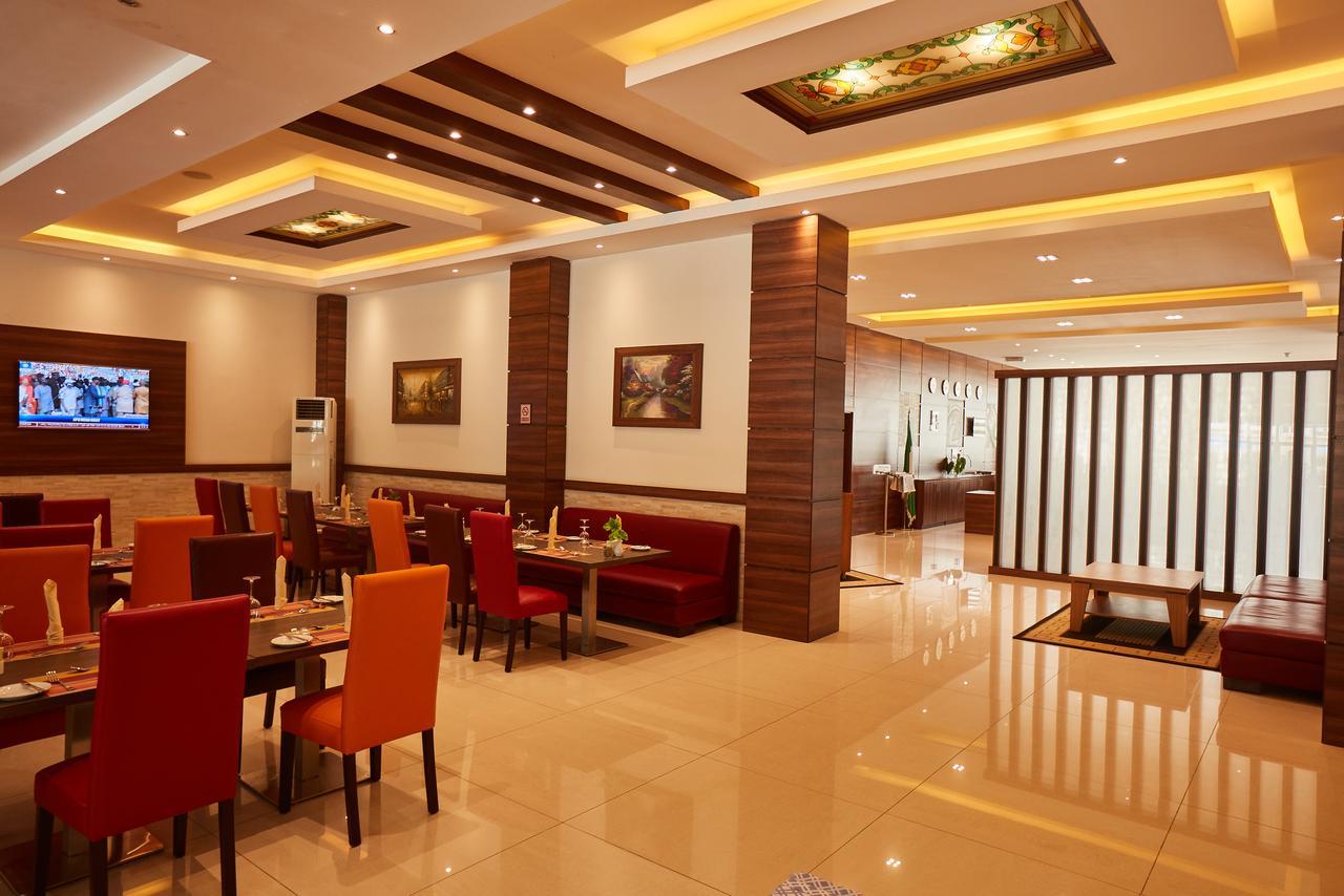 Bristol Palace Hotel Кано Екстериор снимка