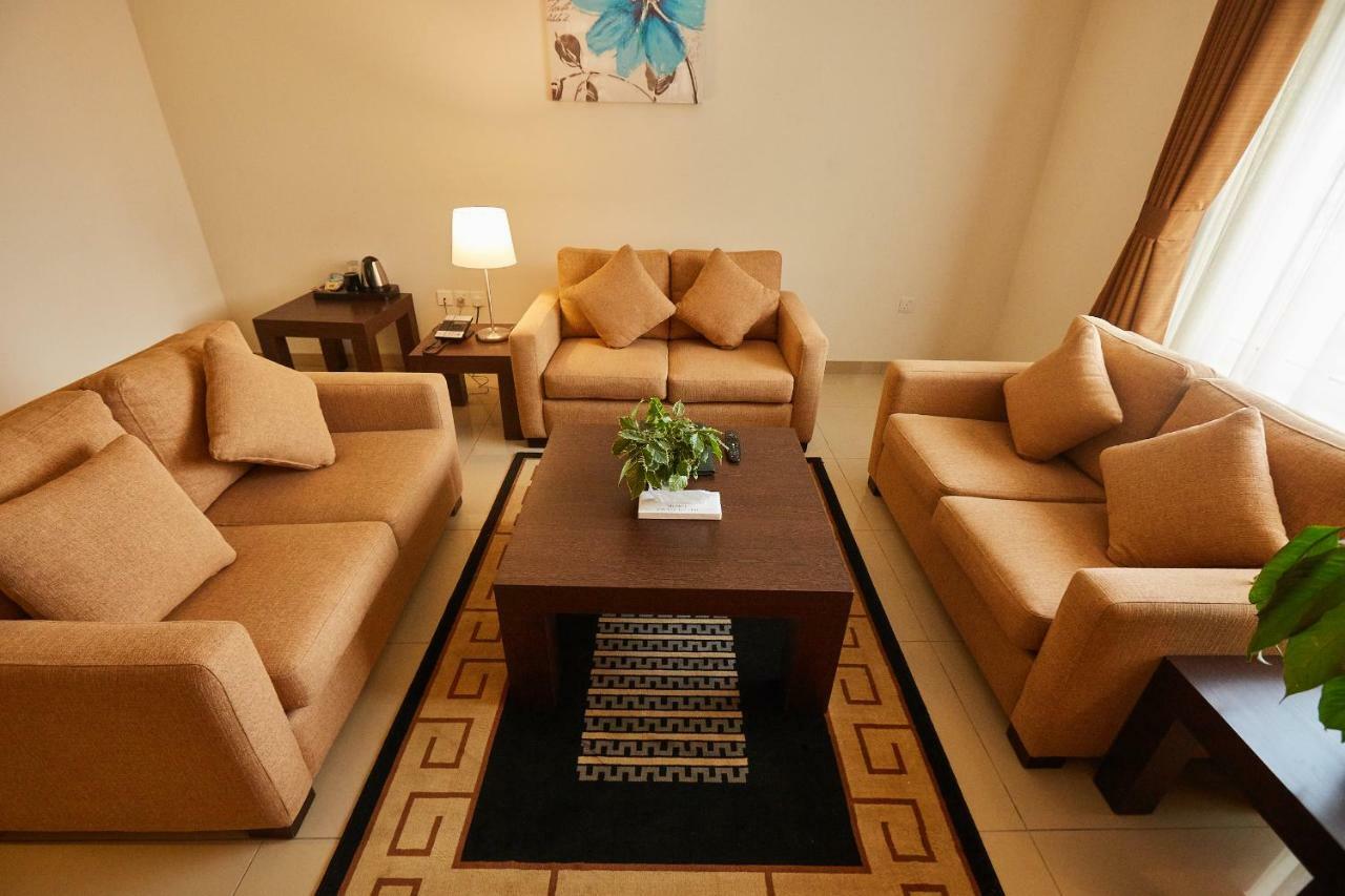 Bristol Palace Hotel Кано Екстериор снимка